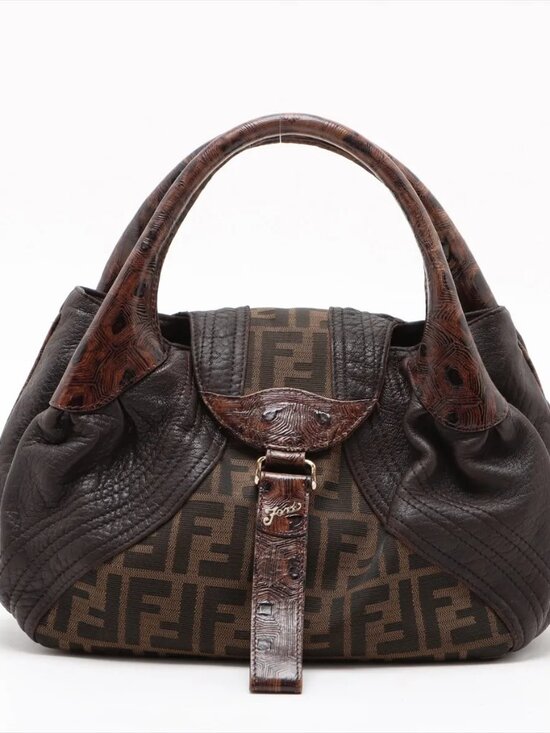 Fendi Handbags - Fendi Hobo J32